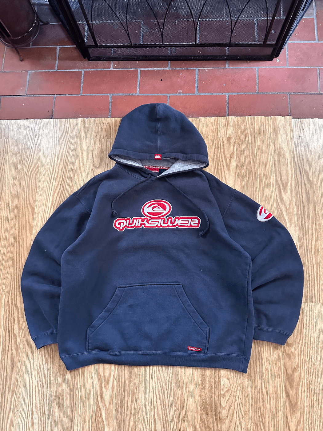 Vintage Quiksilver t-shirts 90s authentic surfwear | Surfonly — photo 1